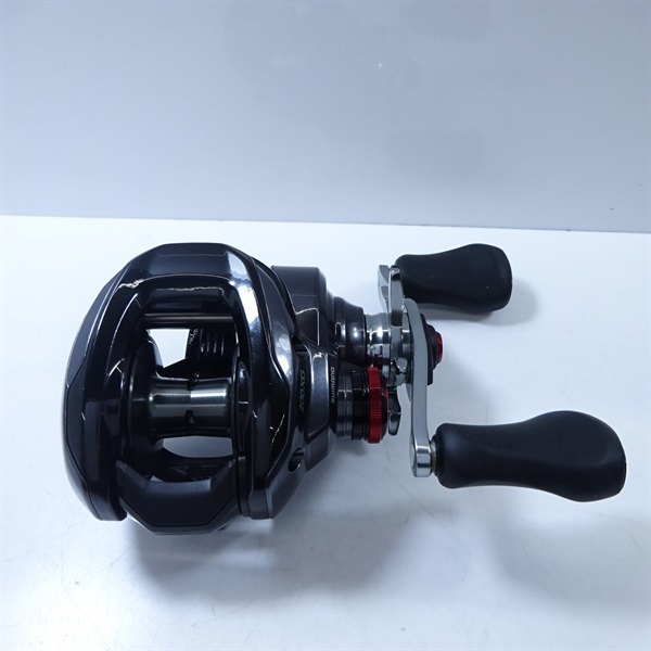 ２４スコーピオンＭＤ２００右